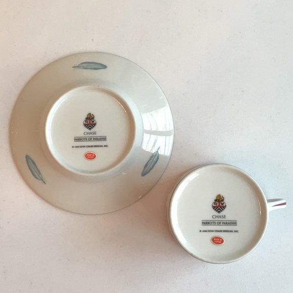 Lynn Chase Designs ~ “Parrots of Paradise” Tea Cup and Saucer - Picture 4 of 9